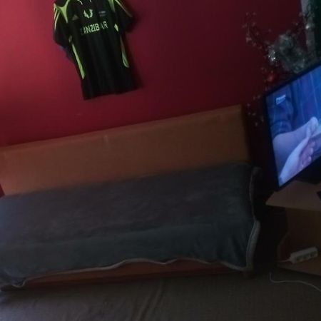 Byt 2+1 S Balkonem Vsetín 外观 照片